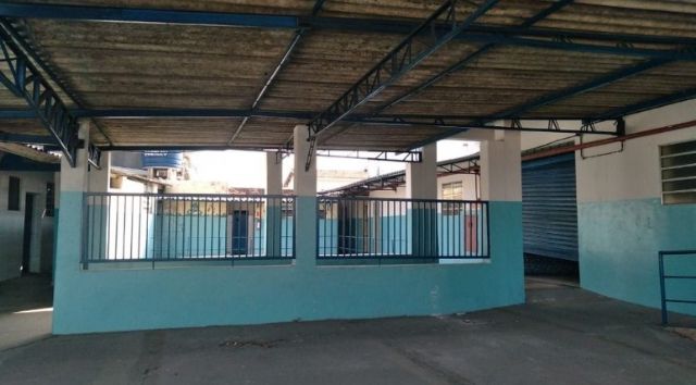 448PC - Pr�dio comercial - 99.900,00